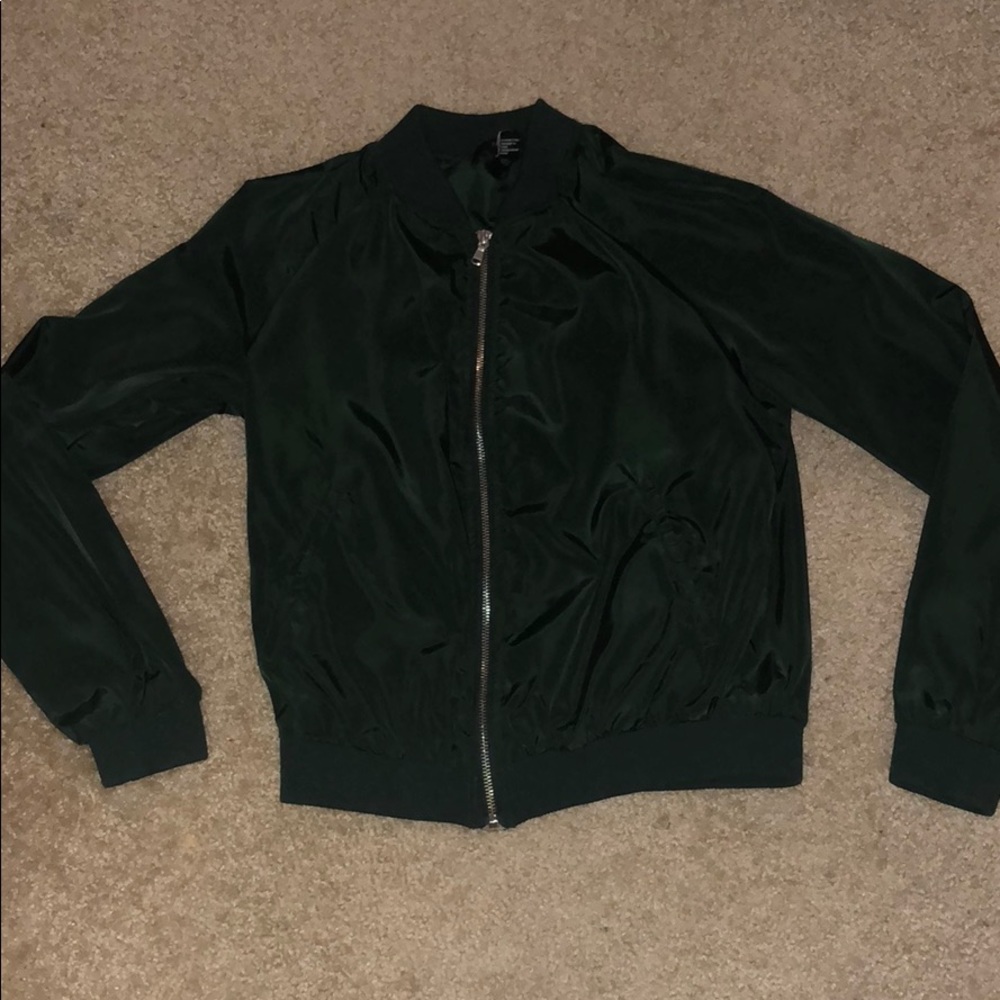 army green bomber jacket - Picture 2 of 3